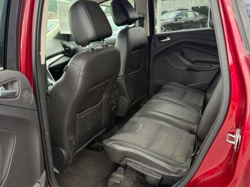 Used 2016 Ford Escape SE w/ SE Chrome Package AWD/4WD image 7