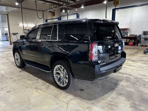 Used 2020 GMC Yukon SLT AWD/4WD image 4