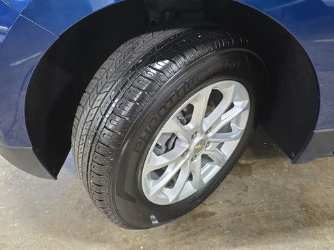 Used 2019 Chevrolet Equinox LT w/ Driver Convenience Package FWD image 33