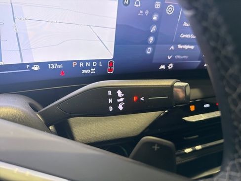 Certified 2025 Buick Enclave Sport Touring w/ Power Package image 34