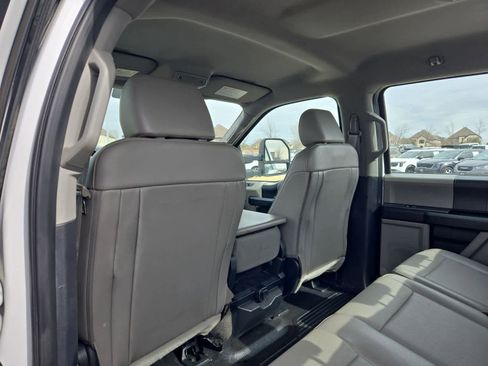 Used 2019 Ford F250 XL w/ Power Equipment Group image 22