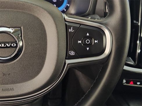 Used 2024 Volvo S60 B5 Core image 28