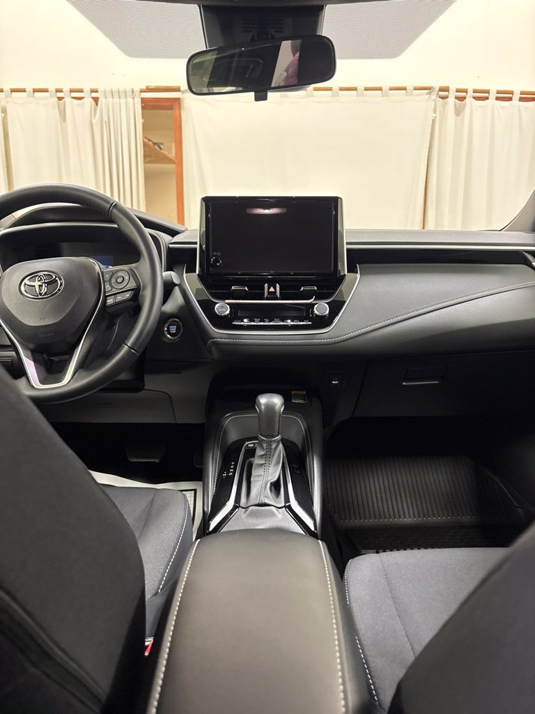 Used 2026 Toyota Corolla SE FWD image 18