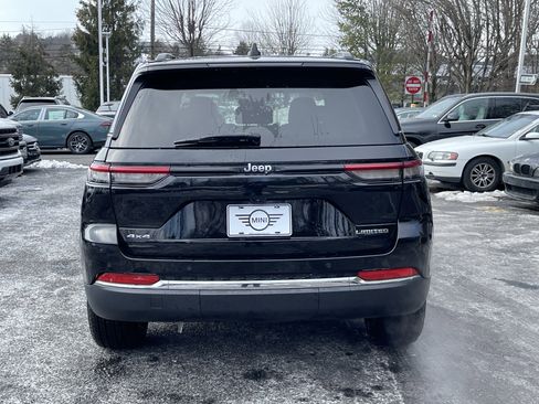 Used 2023 Jeep Grand Cherokee Limited image 7