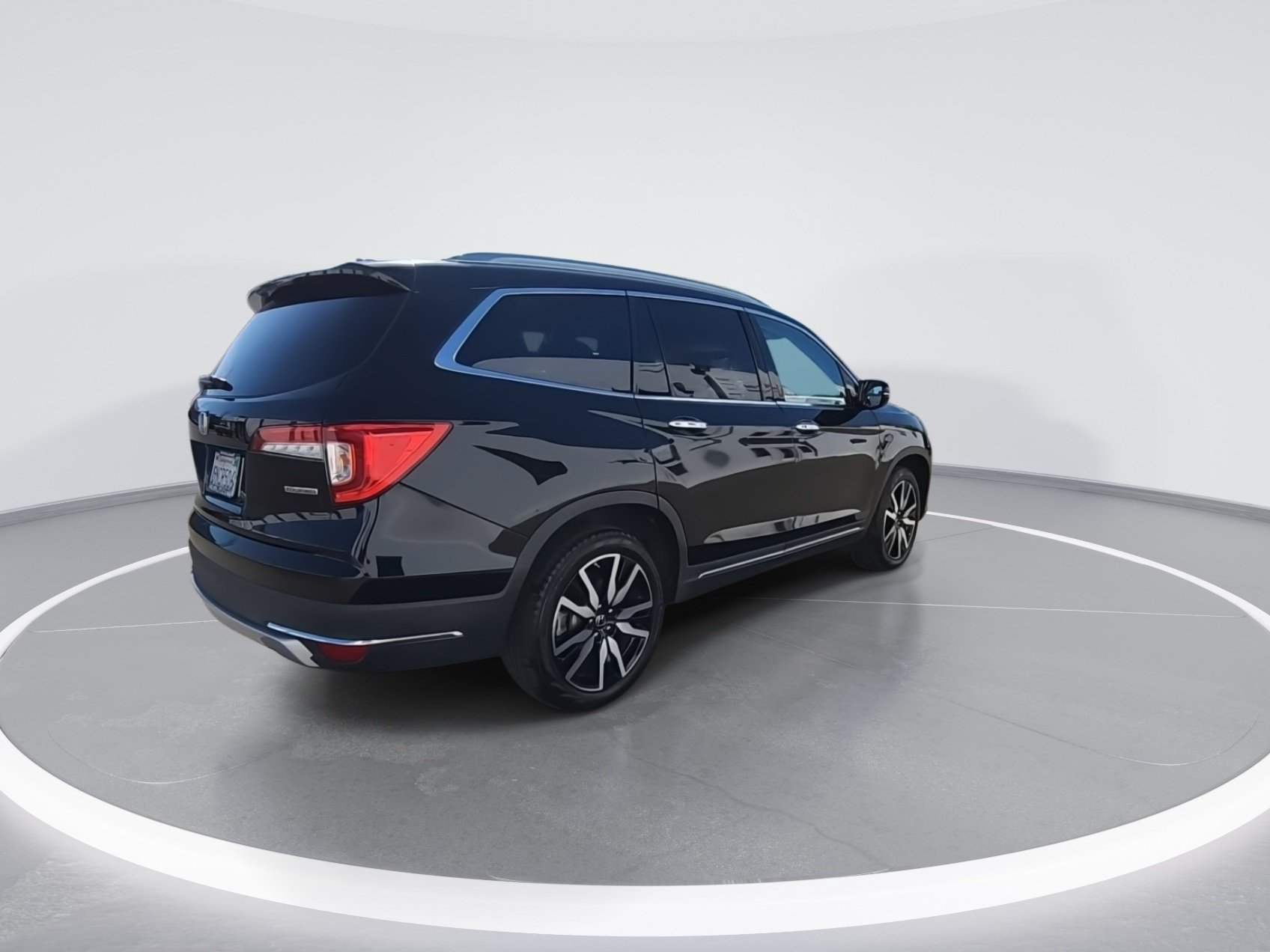 Used 2020 Honda Pilot Touring image 8