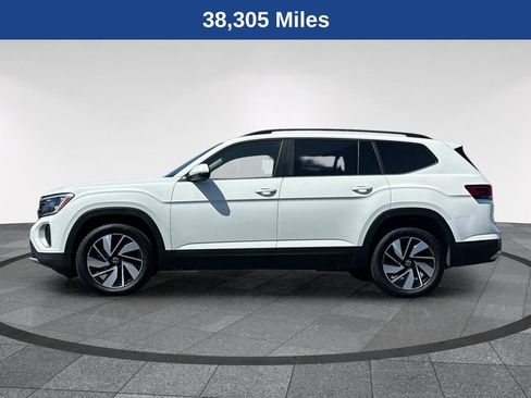 Used 2024 Volkswagen Atlas SE AWD/4WD image 8
