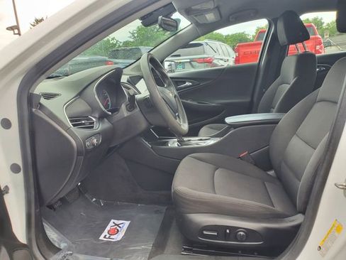 Used 2019 Chevrolet Malibu LT w/ Driver Confidence Package II FWD image 19