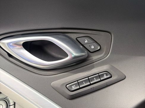 Used 2022 Chevrolet Camaro LT RWD image 48