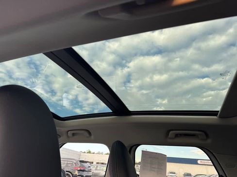 Used 2025 MINI Cooper Countryman S w/ Comfort Package Max image 14