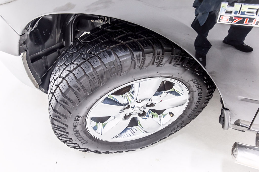 Used 2017 RAM 1500 Lone Star AWD/4WD image 13