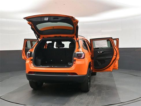 New 2026 Jeep Compass Latitude image 48