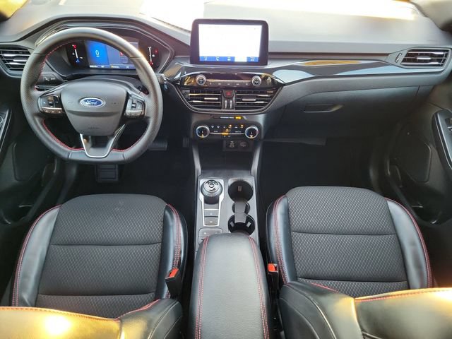 Used 2025 Ford Escape ST-Line FWD image 14