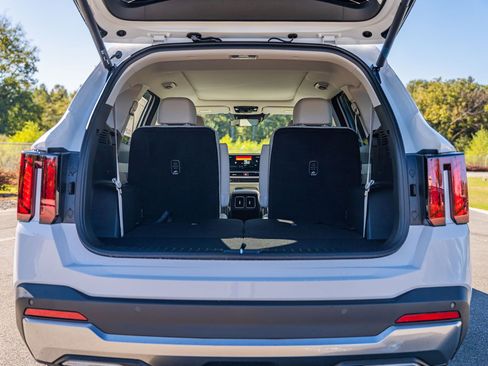 New 2026 Kia Sorento EX w/ EX Premium Package image 11