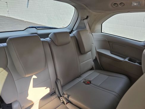 Used 2016 Honda Odyssey EX-L image 13