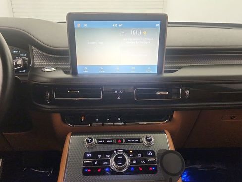 Used 2020 Lincoln Aviator Black Label w/ Dynamic Handling Package image 12