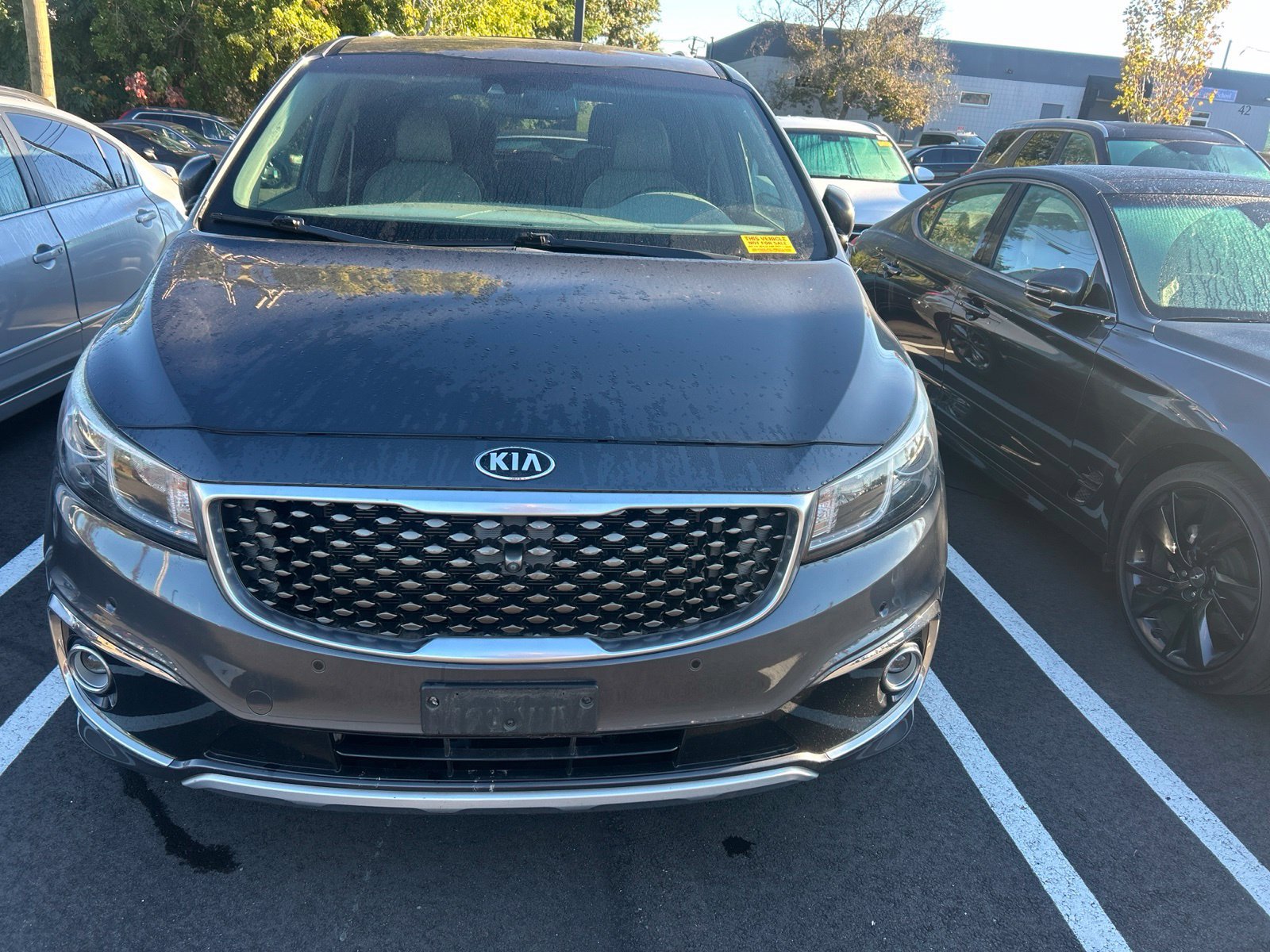 Used 2015 Kia Sedona SX Limited FWD image 1