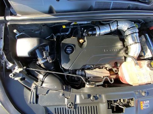 Used 2021 Chevrolet Trax LT w/ Driver Confidence Package image 30