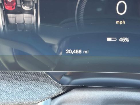 Used 2024 Lucid Air Pure image 19