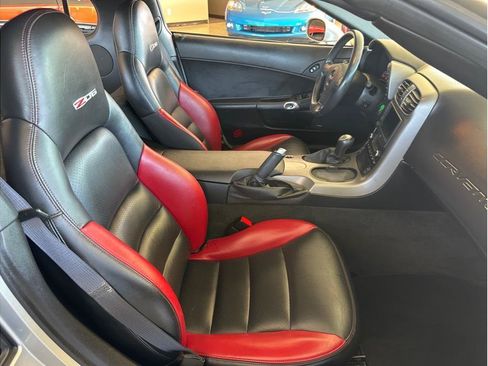Used 2007 Chevrolet Corvette Z06 w/ Preferred Equipment Group RWD image 33