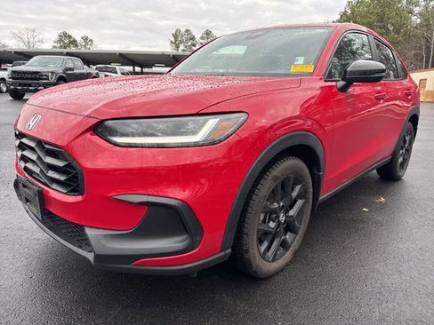 Used 2024 Honda HR-V Sport image 1