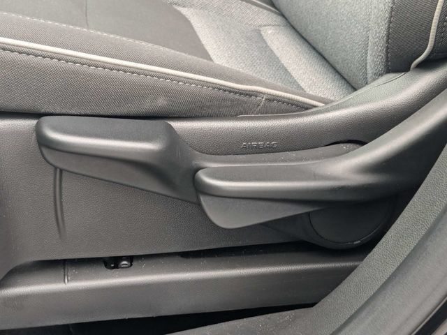 Used 2025 Chevrolet TrailBlazer LT FWD image 17