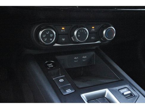 Used 2025 Nissan Kicks SV FWD image 25