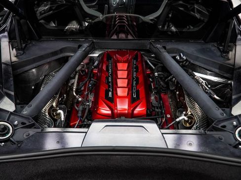 Used 2022 Chevrolet Corvette Stingray Coupe w/ 1LT RWD image 23