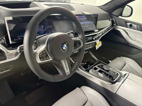 New 2026 BMW X7 xDrive40i w/ M Sport Package image 14