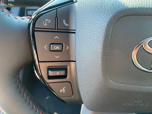 New 2026 Toyota Prius Plug-In Hybrid FWD image 26