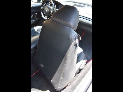 Used 2015 Maserati GranTurismo Convertible image 38