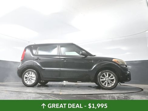 Used 2012 Kia Soul + FWD image 24
