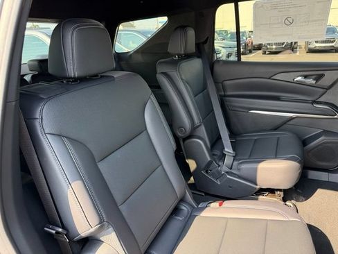 New 2026 Chevrolet Traverse LT w/ Driver Confidence Package FWD image 12