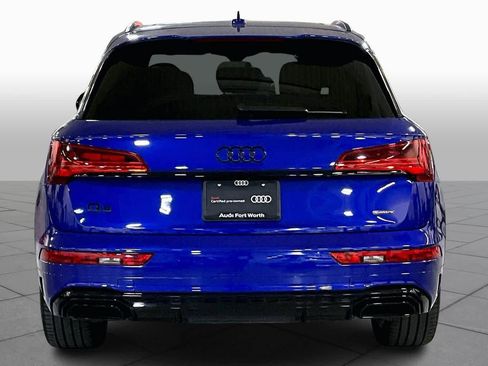 Used 2024 Audi Q5 e Prestige AWD/4WD image 5