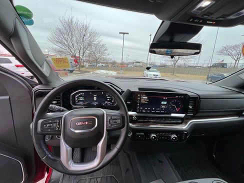 Used 2024 GMC Sierra 1500 Elevation image 35