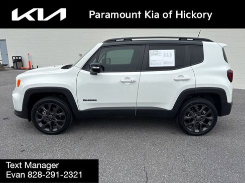 Used 2023 Jeep Renegade Limited w/ Sun/Sound Group image 4