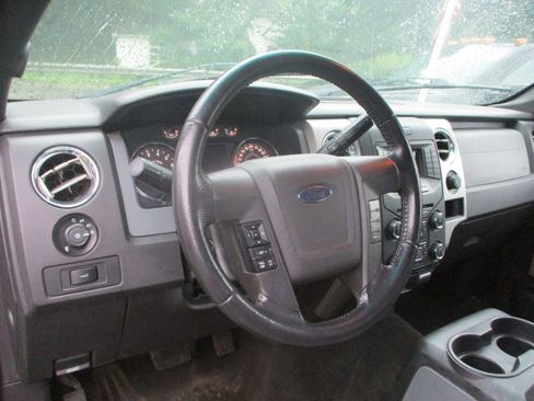 Used 2013 Ford F150 XLT w/ Mid Equipment Group image 7