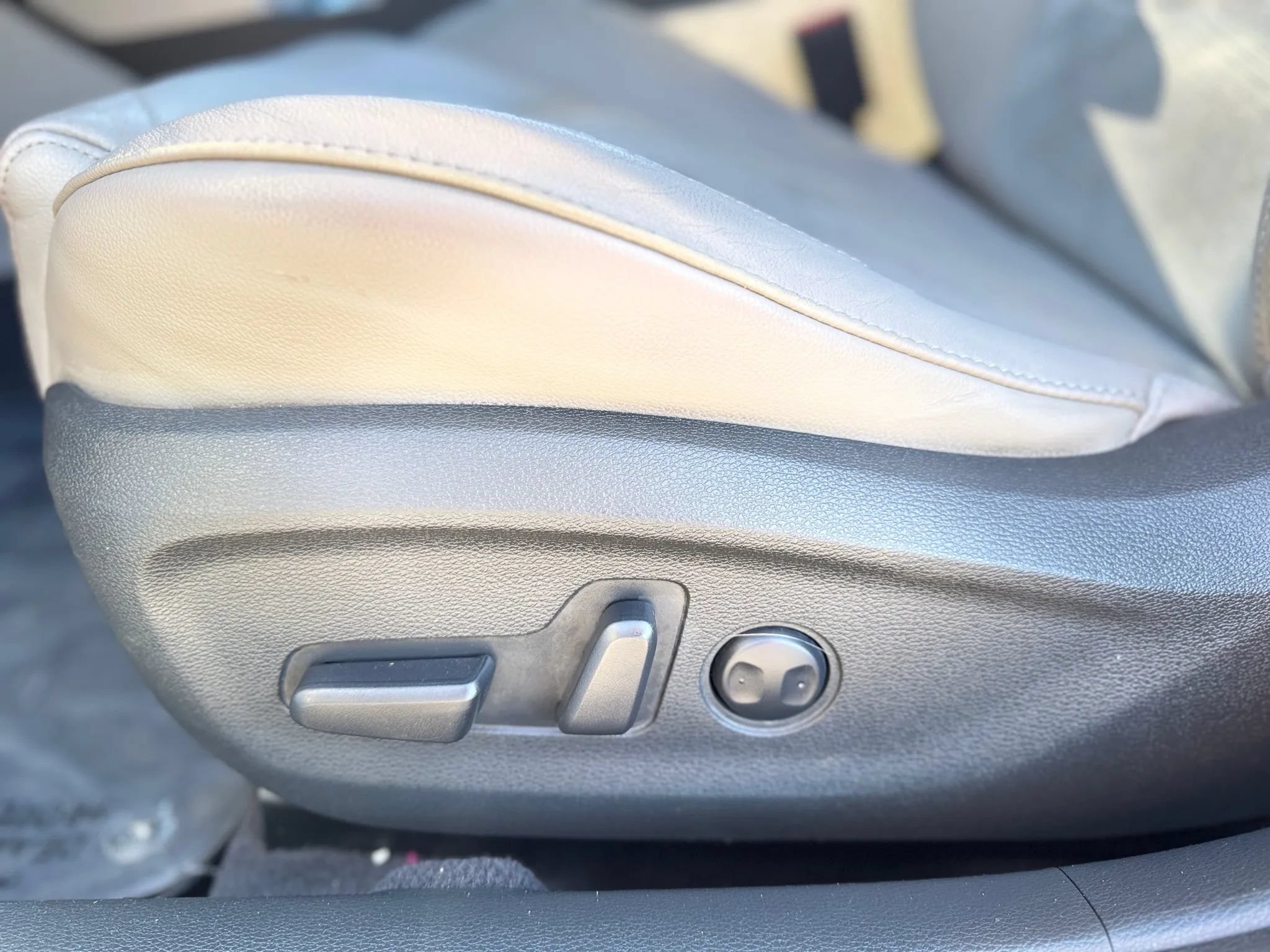 Used 2016 Hyundai Sonata Sport w/ Option Group 02 FWD image 32