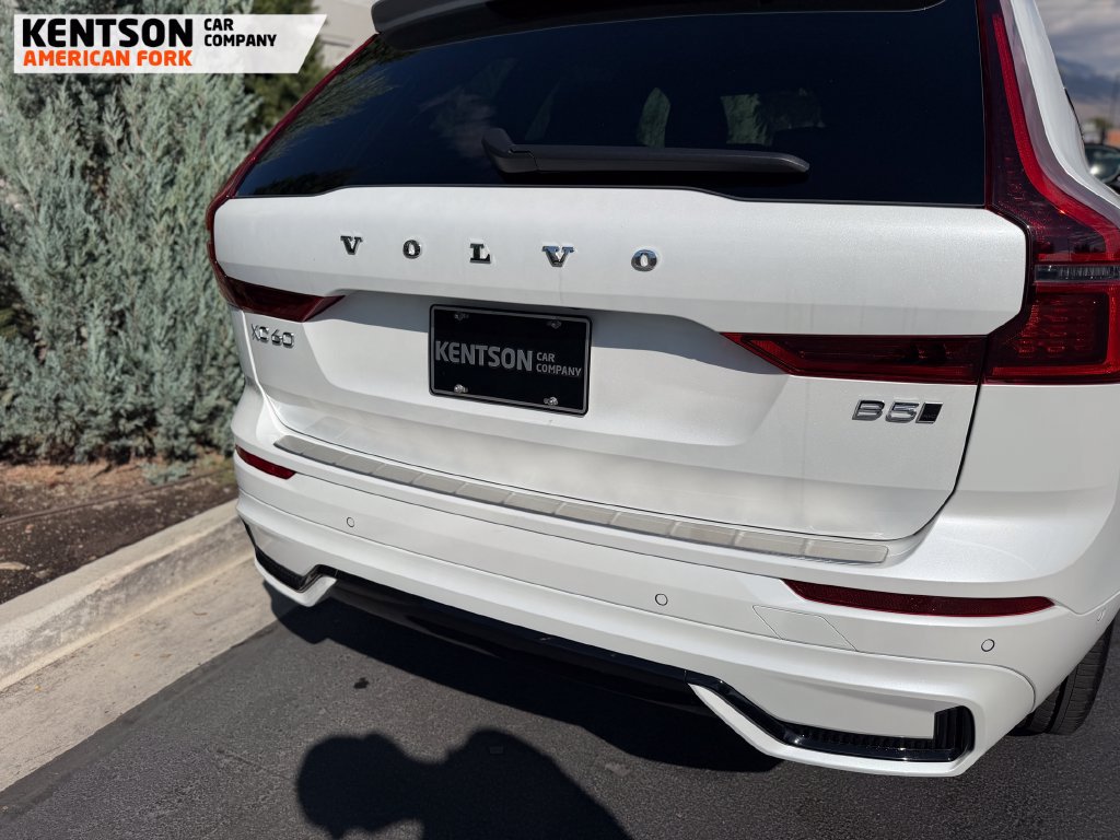 Used 2026 Volvo XC60 B5 Plus AWD/4WD image 36