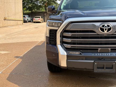 Used 2024 Toyota Tundra Limited AWD/4WD image 17