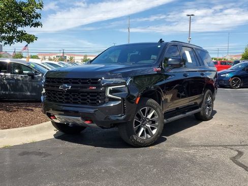 Used 2023 Chevrolet Tahoe Z71 w/ Luxury Package AWD/4WD image 27