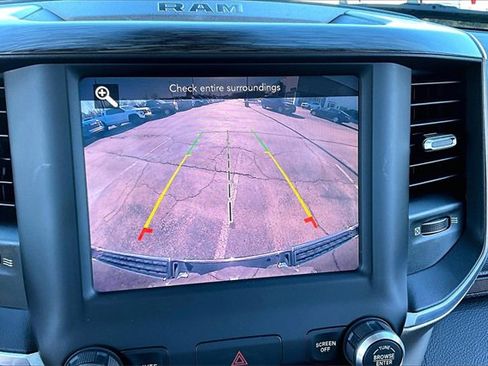 Used 2019 RAM 1500 Laramie image 15