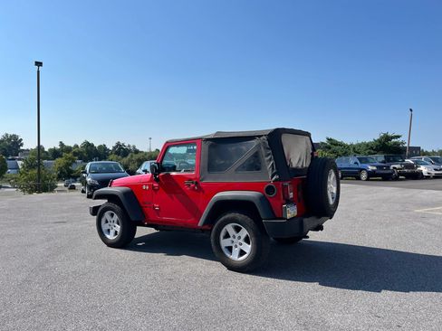 Used 2016 Jeep Wrangler Sport w/ Quick Order Package 24S AWD/4WD image 3