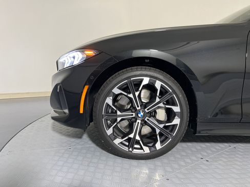 New 2026 BMW 330i xDrive Sedan w/ Convenience Package image 9