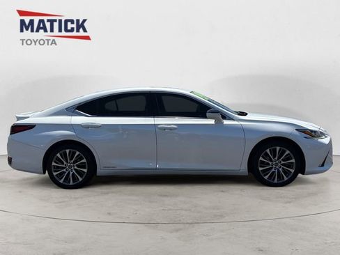 Used 2019 Lexus ES 300h w/ Premium Package FWD image 8