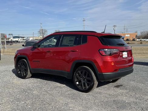 New 2026 Jeep Compass Latitude image 22