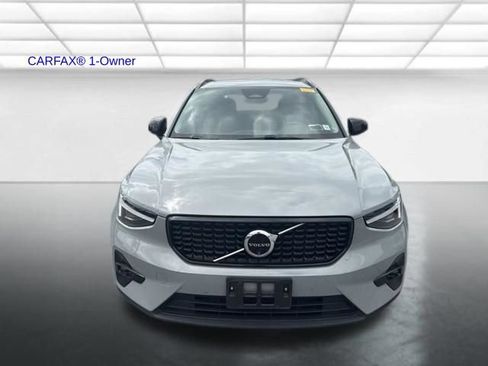 Used 2024 Volvo XC40 B5 Plus w/ Climate Package AWD/4WD image 24