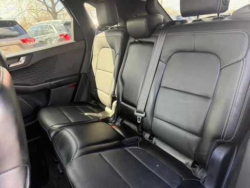 Used 2020 Ford Escape Titanium AWD/4WD image 10