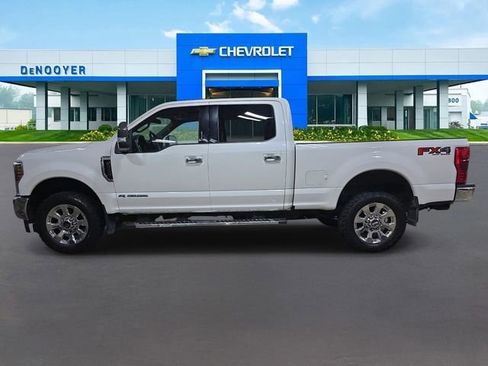Used 2018 Ford F250 Lariat w/ Lariat Ultimate Package AWD/4WD image 12