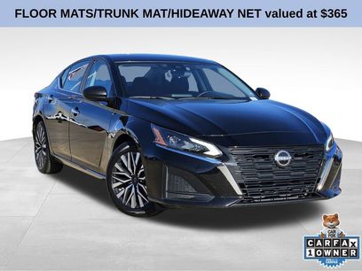 Used 2024 Nissan Altima 2.5 SV