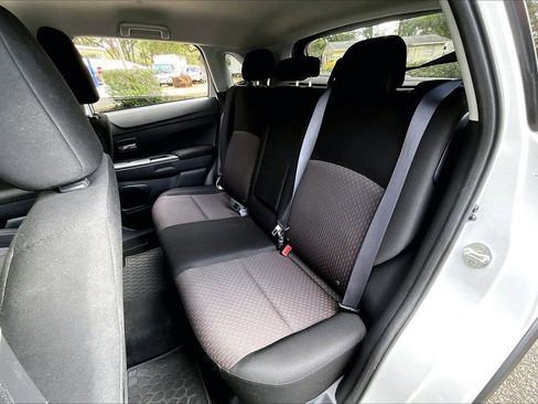 Used 2019 Mitsubishi Outlander Sport LE image 19